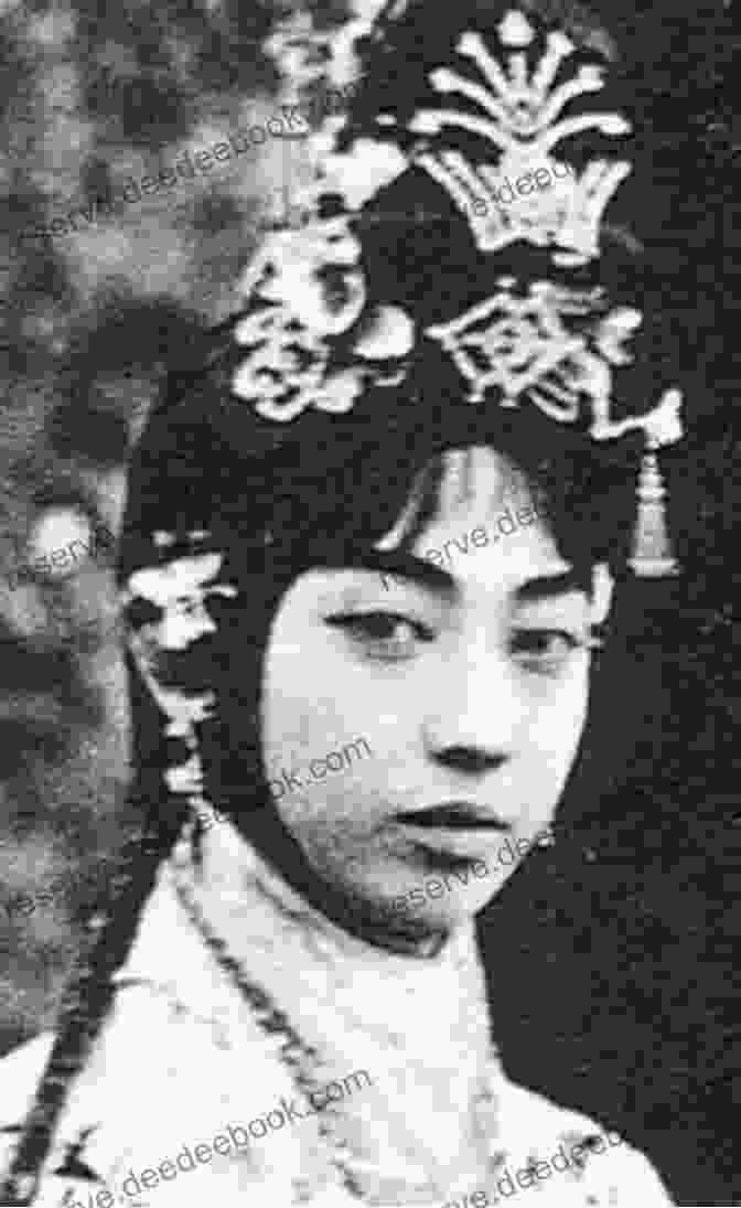 A Young Mei Lanfang In The Early Years Of His Career, Resplendent In Traditional Peking Opera Attire. Mei Lanfang And The Twentieth Century International Stage: Chinese Theatre Placed And Displaced (Palgrave Studies In Theatre And Performance History)