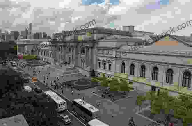 The Grand Entrance Of The Metropolitan Museum Of Art On The Upper East Side Of Manhattan. Come With Me To New York: A Newyorker Guides You In The Big Apple